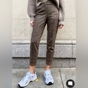 Like new Babaton Conan pant